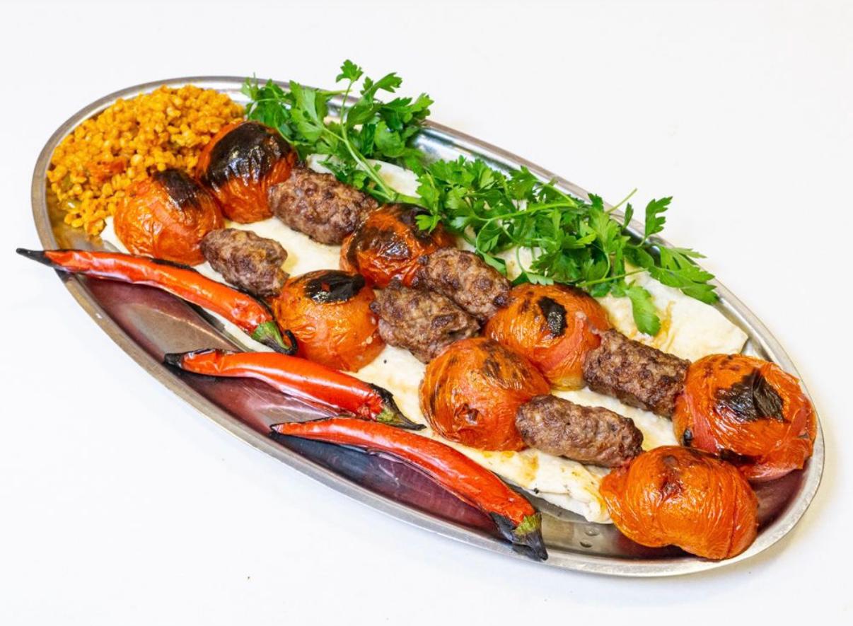 Ünlü Kardeşler Urfa Kebap Dürüm Evi
