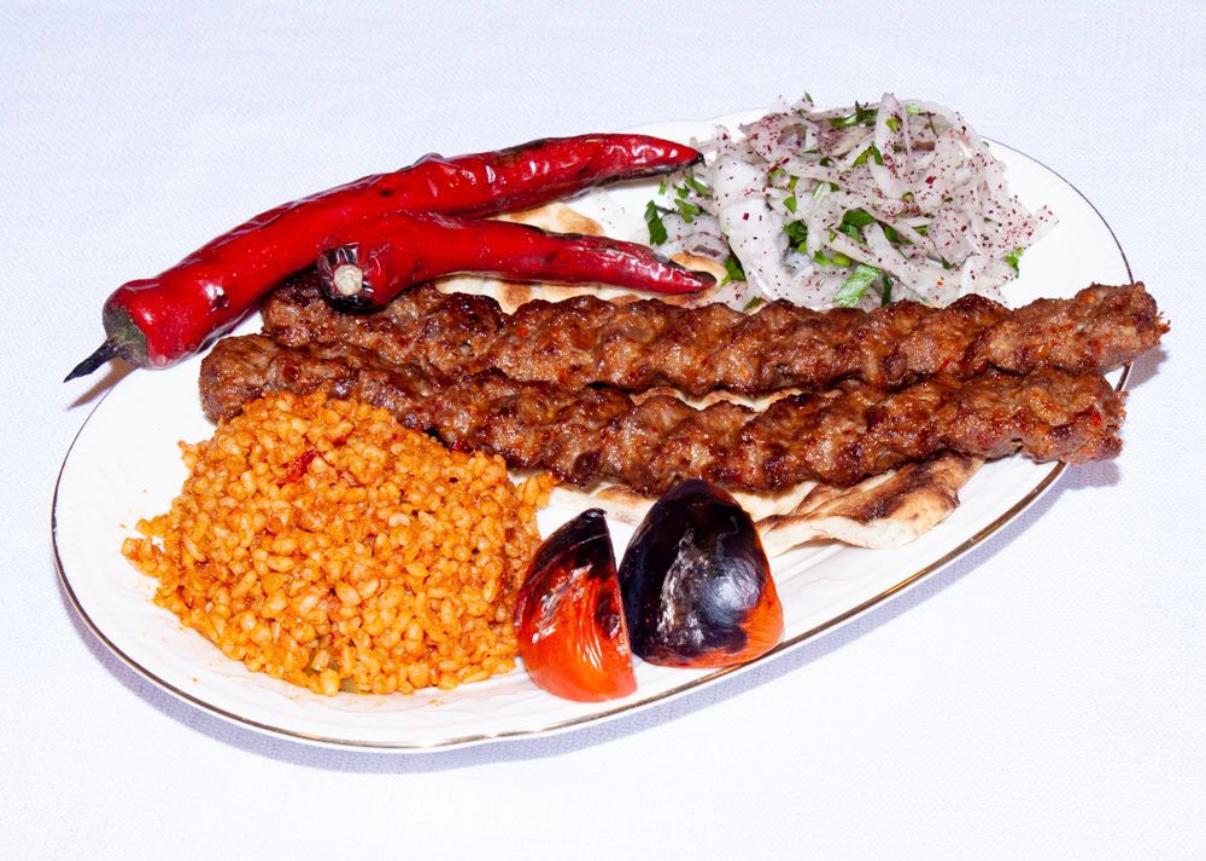 Ünlü Kardeşler Urfa Kebap Dürüm Evi