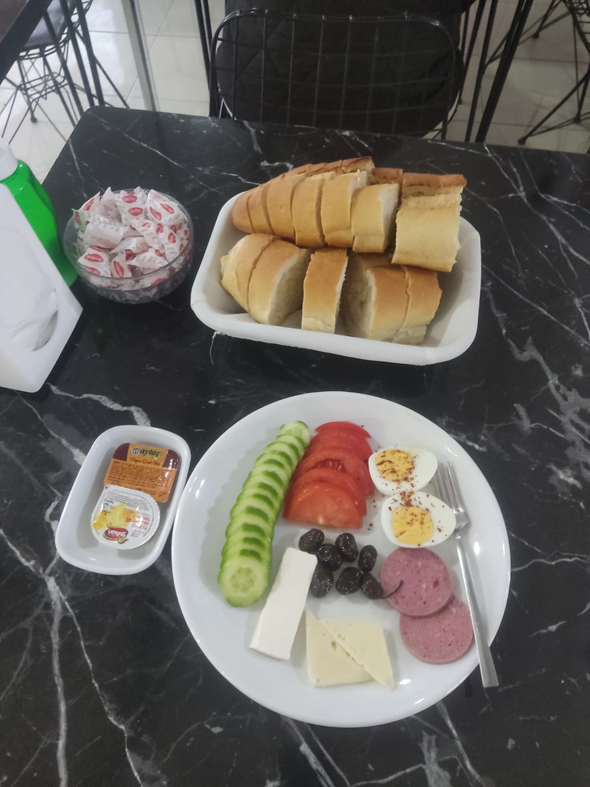 Saray Börek Kahvaltı Cafe