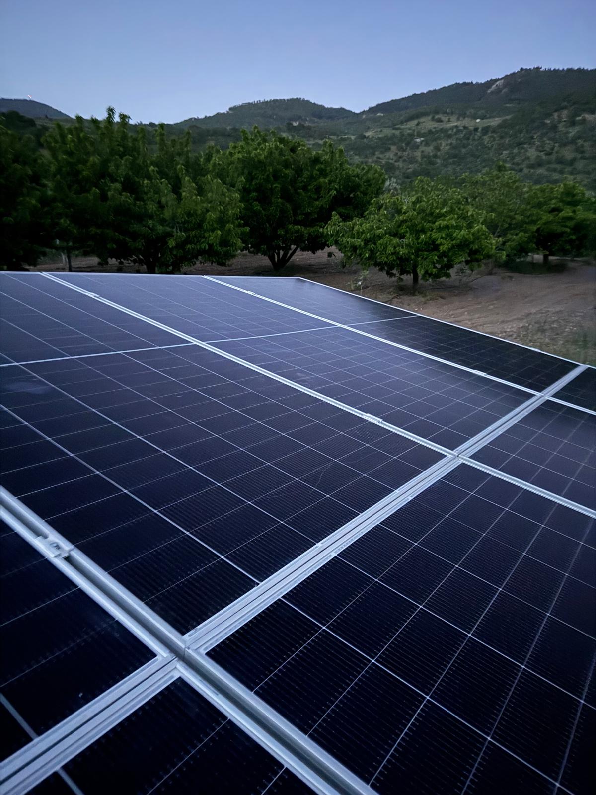 Ayaz Solar Dalgıç Pompa Sulama Sistemleri