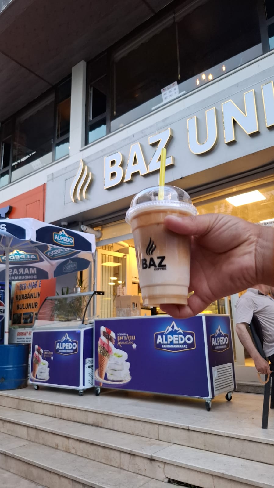 Baz Unlu Mamülleri