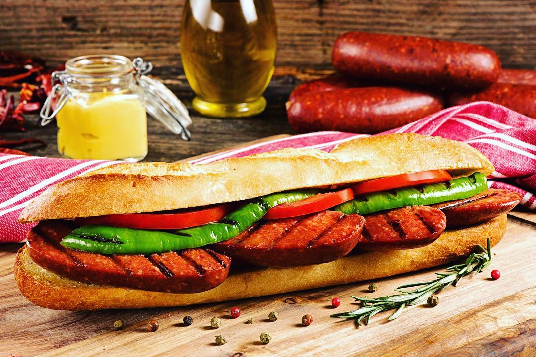 Kadirli Sucuk Ekmek ve Egemen Büfe