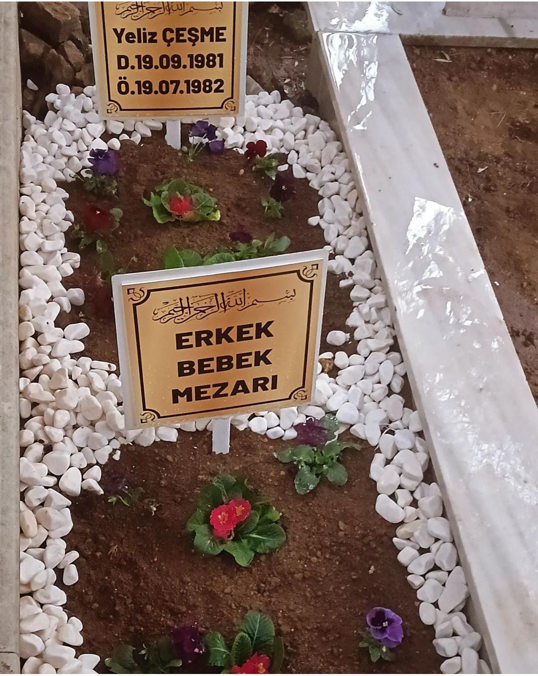 Efem Çiçekçilik ve Mezar Bakım