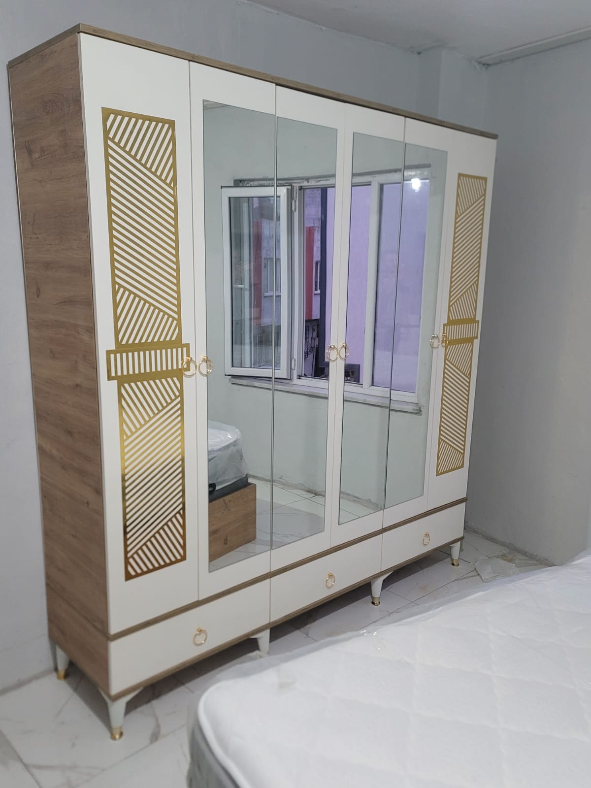 Mücevher Mobilya