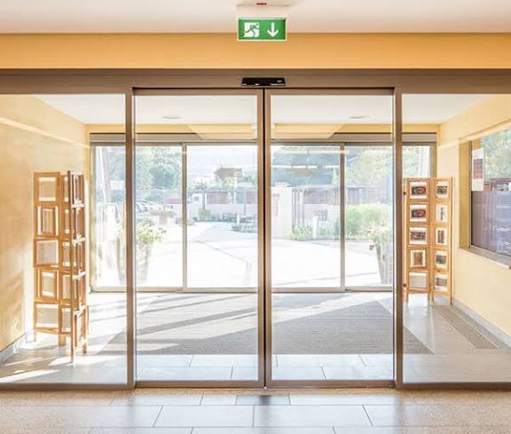 Gül Door