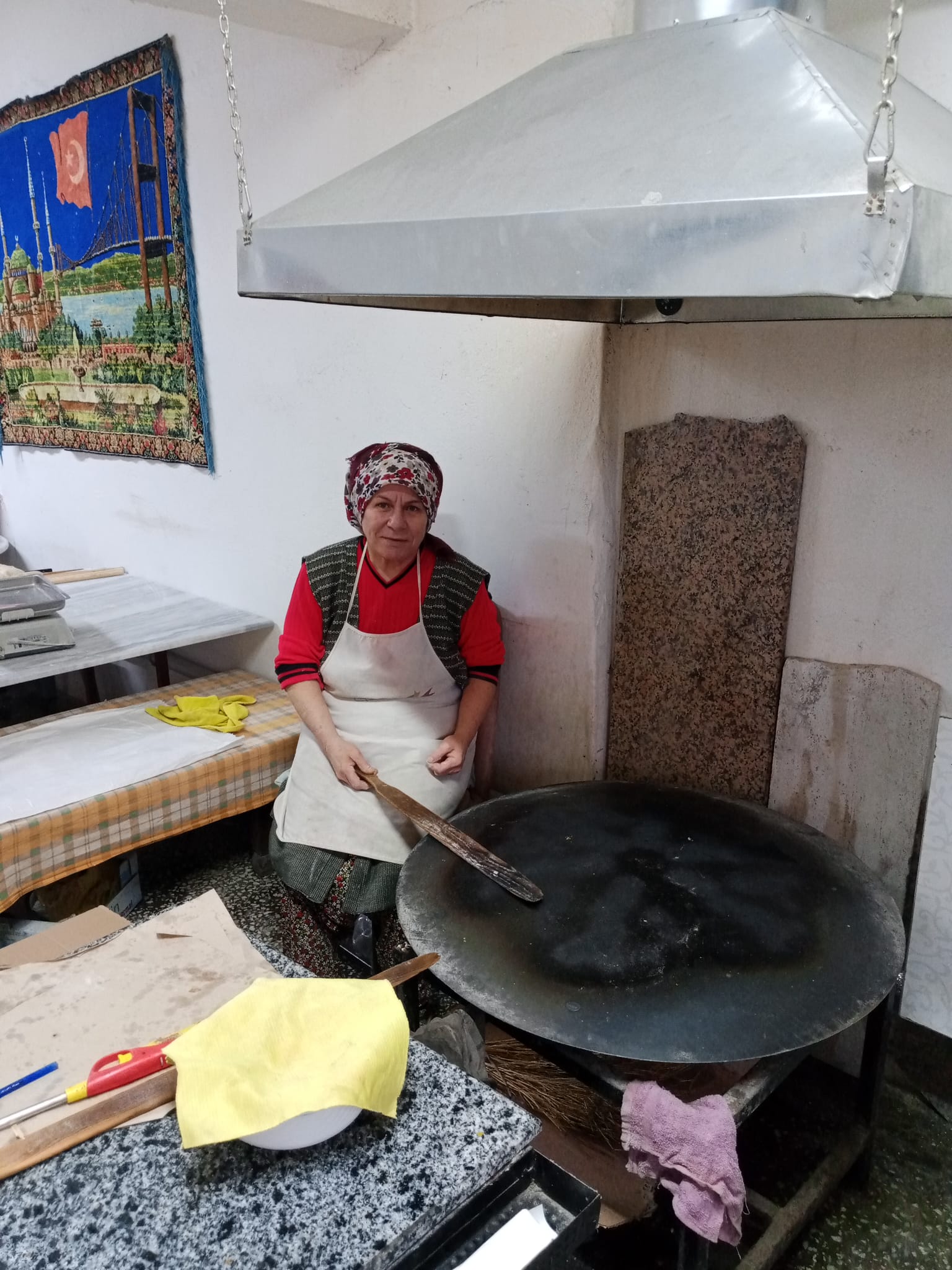 Nimet Abla Yufka Gözleme Kahvaltı Salonu