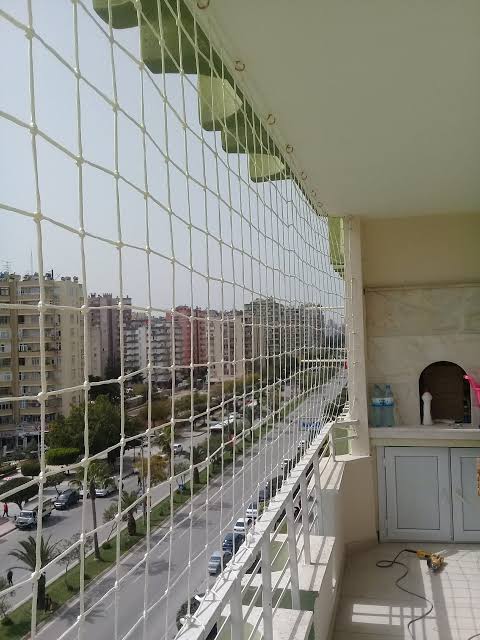 UĞR FİLE CAM BALKON PVC 