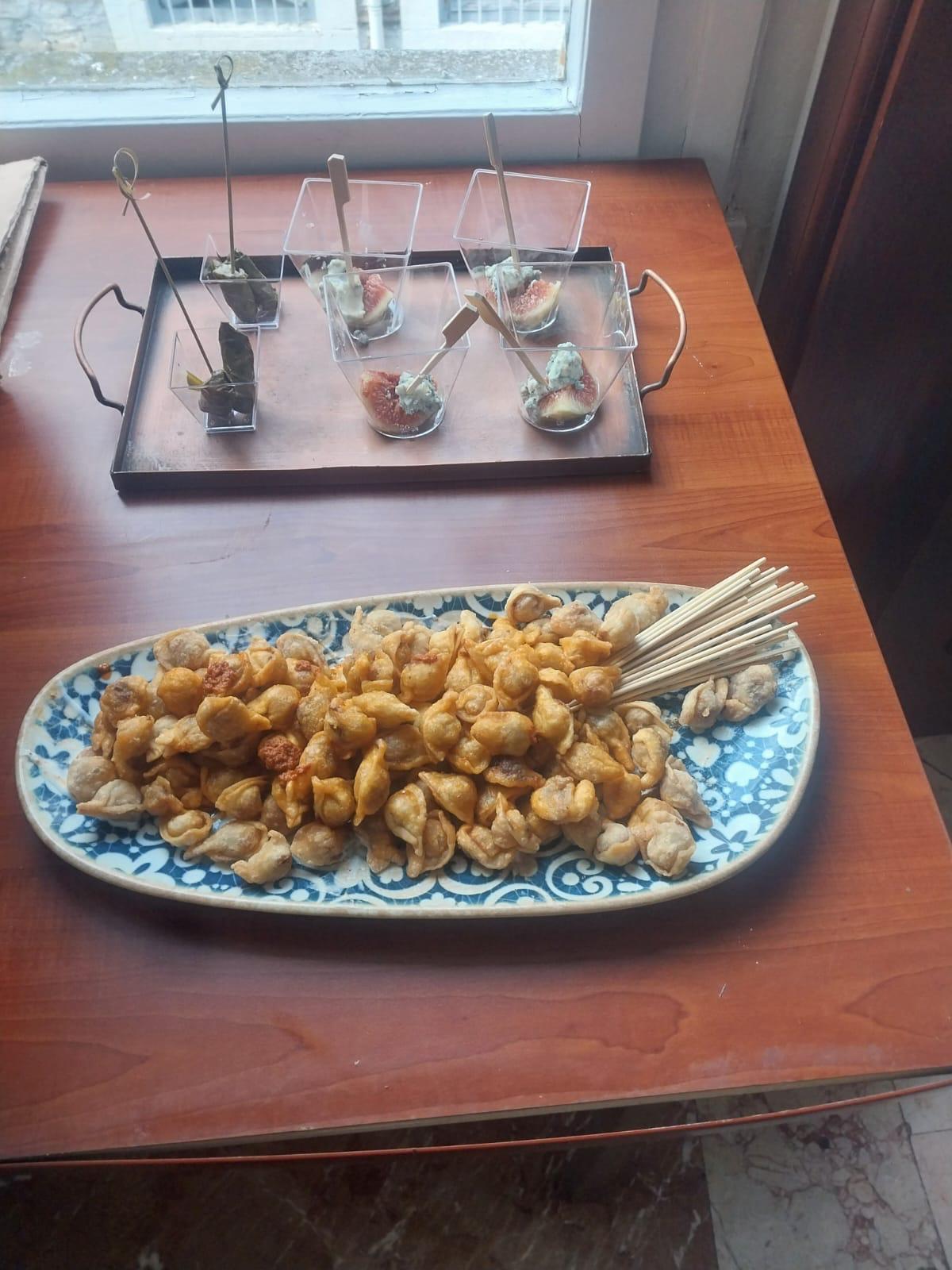 7/24 Catering 